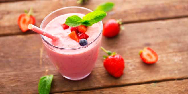 Smoothie com Whey Protein e Frutos Vermelhos