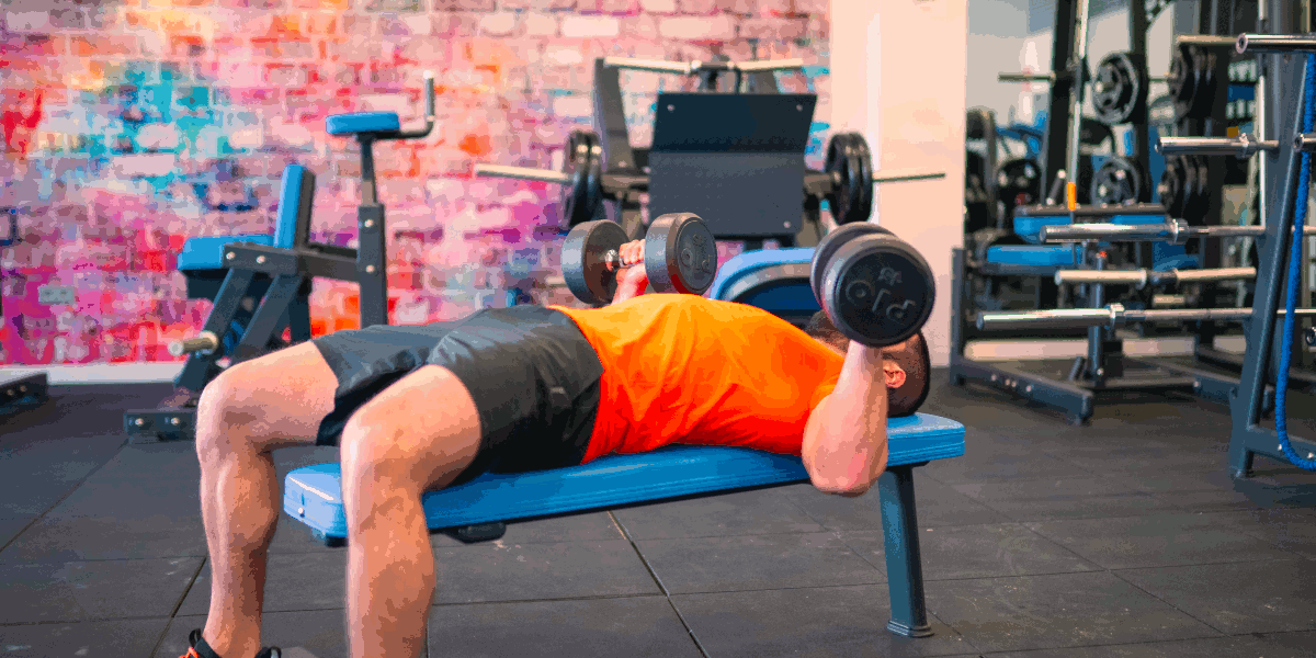 Press de banca sobre banco