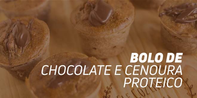 Bolo de Chocolate e Cenoura Elevado em Proteínas