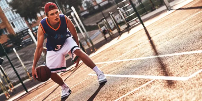 Guia de Treino de Basquetebol por Posições: Bases Guia de Treino de Basquetebol por Posições: Bases