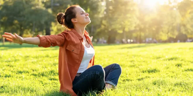 CBD (Canabidiol): Benefícios, usos e como tomá-lo com segurança CBD (Canabidiol): Benefícios, usos e como tomá-lo com segurança