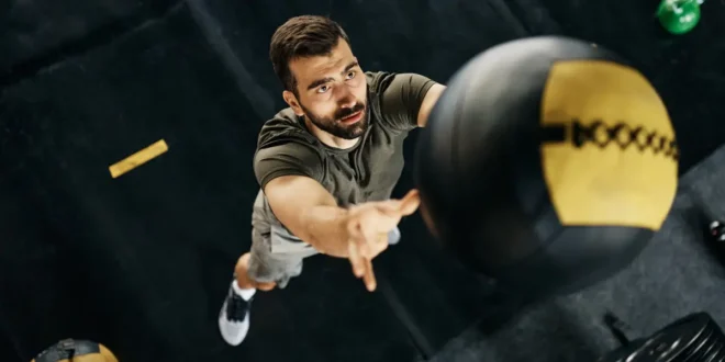 Como o fazer os Wall Ball Shot, ou lançamentos de bola no CrossFit? Como o fazer os Wall Ball Shot, ou lançamentos de bola no CrossFit?