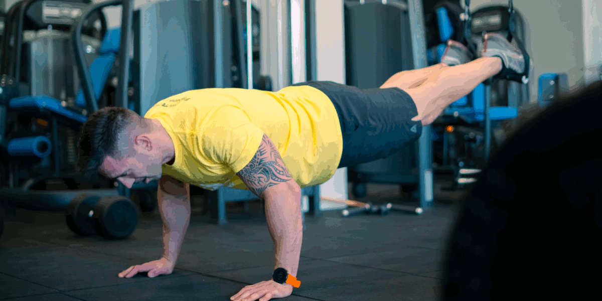 Flexões no TRX Flexões no TRX