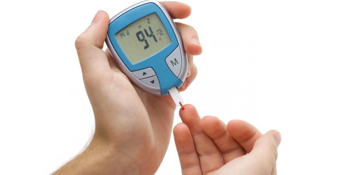 Glícómetro para medir níveis de glicose no sangue Glícómetro para medir níveis de glicose no sangue