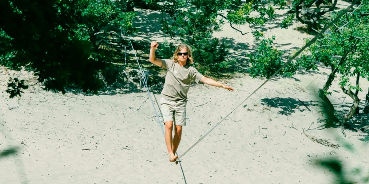 Como iniciar a prática de slackline