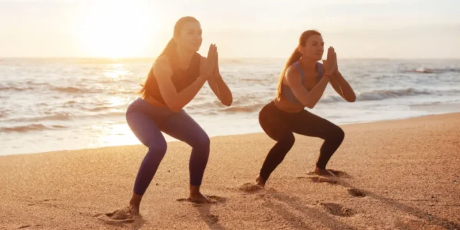 Exercícios para treinar na praia durante nestas férias