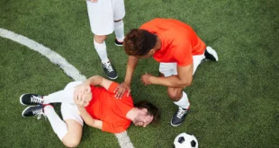 Lesão do LCA no Futebol: Guia Completo de Recuperação e Nutrição
