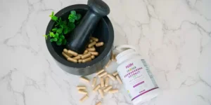 Entrevistámos o Dr. Binu, subdiretor geral de Investigação e Desenvolvimento da Arjuna Natural