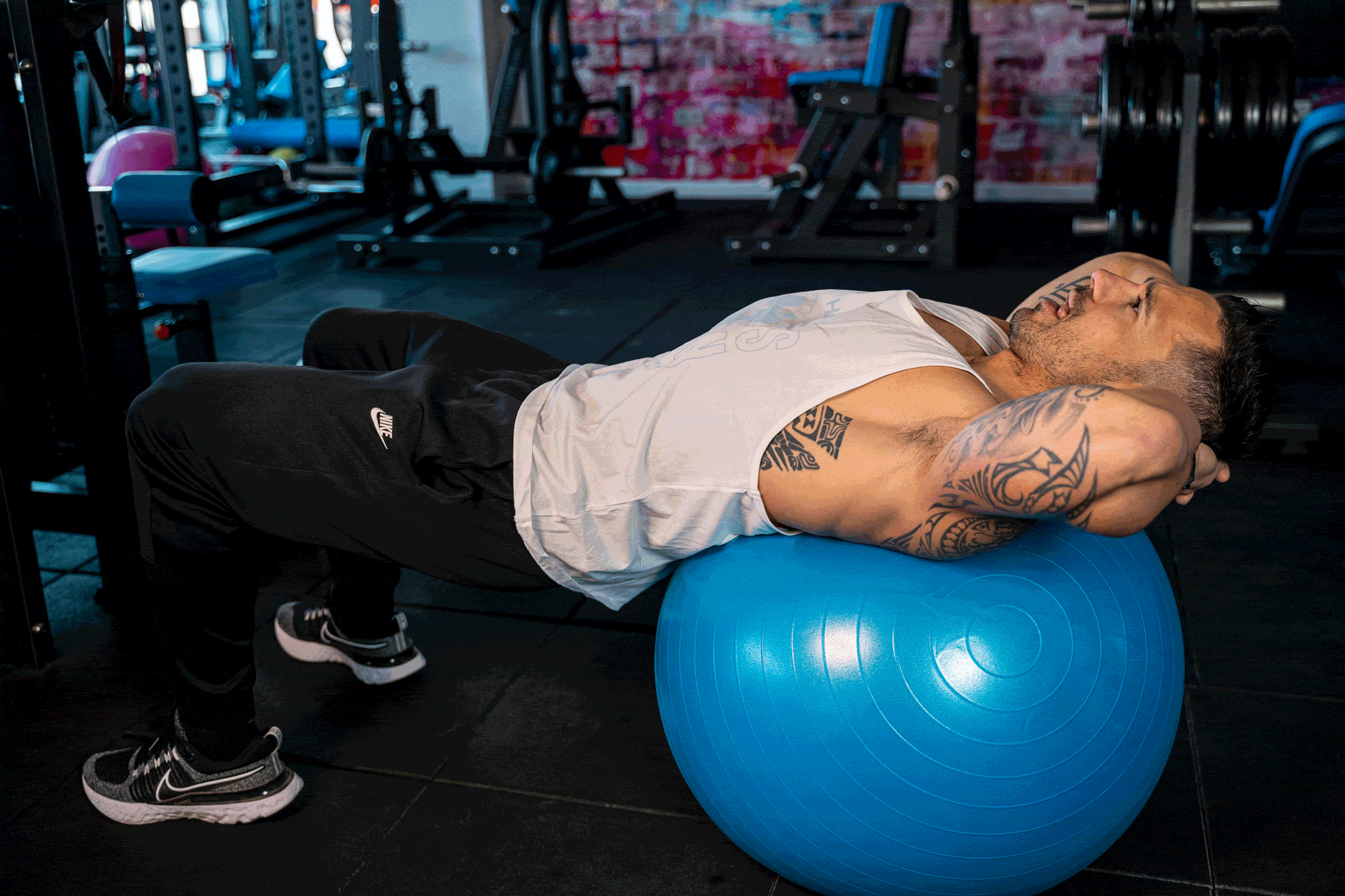 Crunch Bola Pilates Crunch Bola Pilates