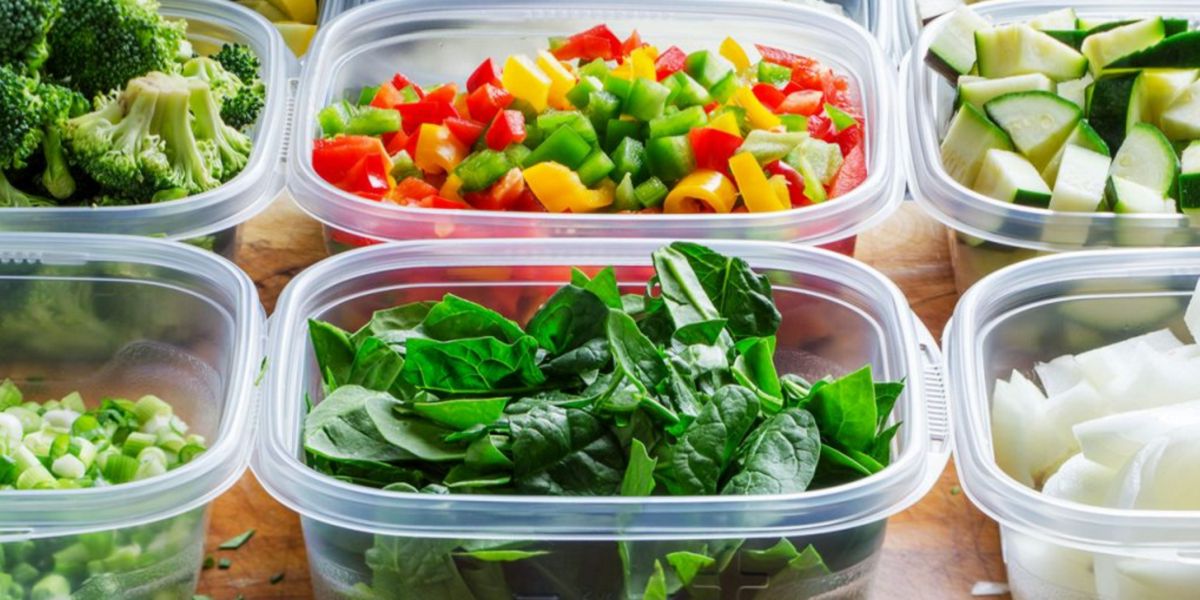 É possível cozinhar refeição rápida saudável? É possível cozinhar refeição rápida saudável?