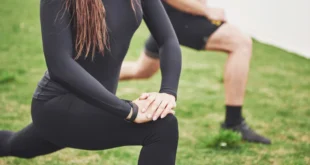 6 exercícios para alongar o psoas corretamente