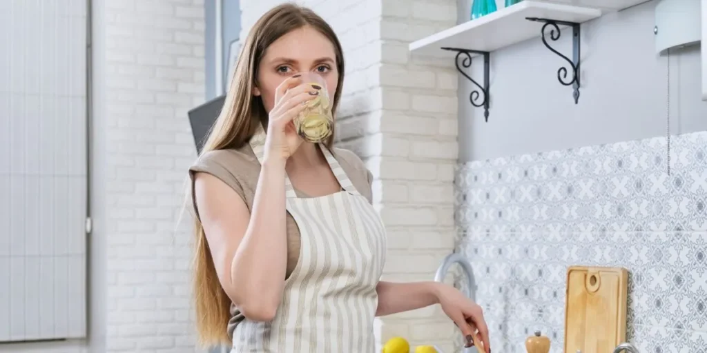 Mito nutricional de beber água Mito nutricional de beber água
