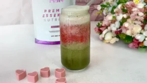 Matcha Latte com Framboesa e Colagénio para o Dia de São Valentim