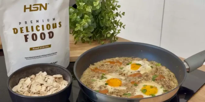 Cogumelos cremosos com ovos ao pesto vermelho Cogumelos cremosos com ovos ao pesto vermelho