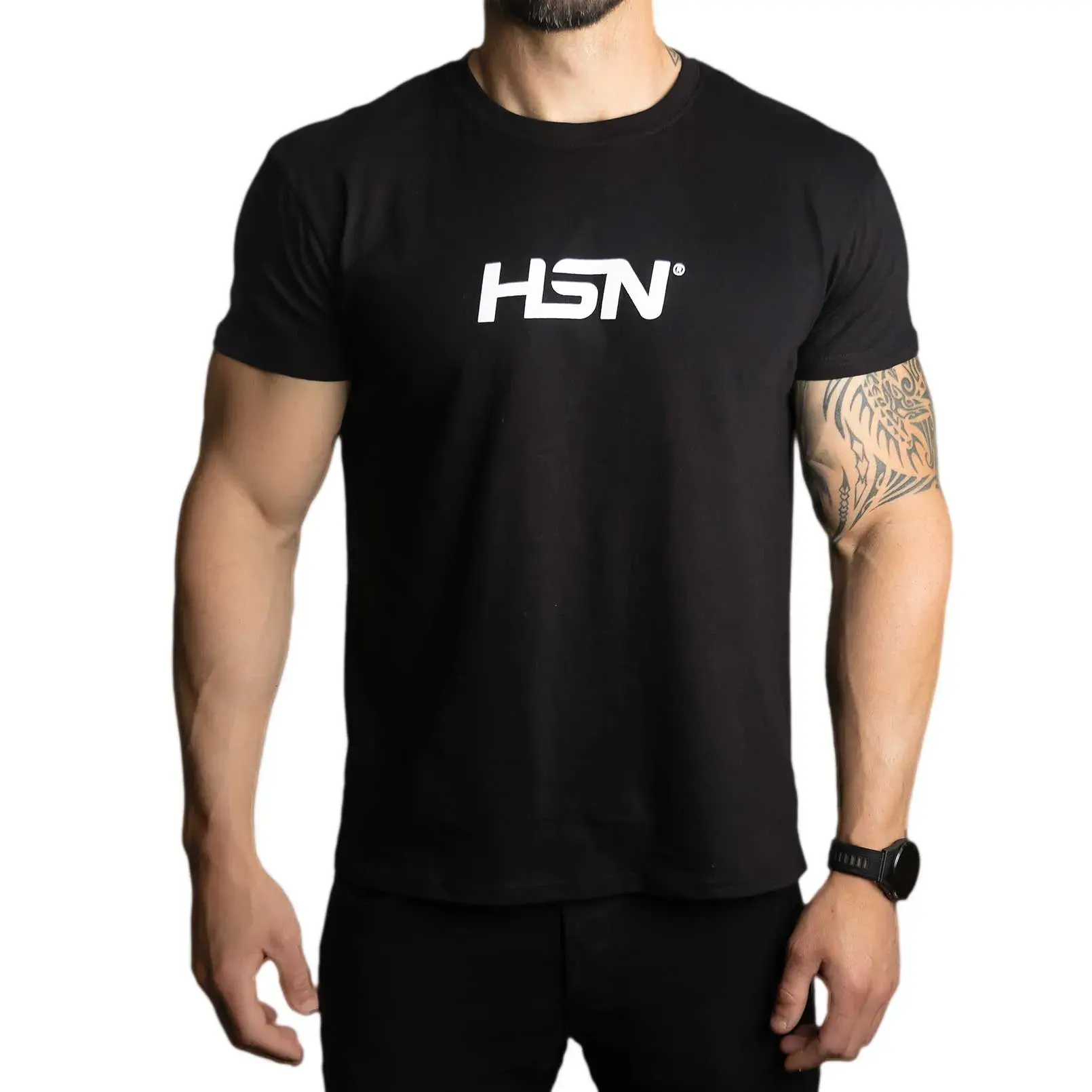 T-SHIRT HSN ALGODÃO PRETA- LOGO BRANCO S